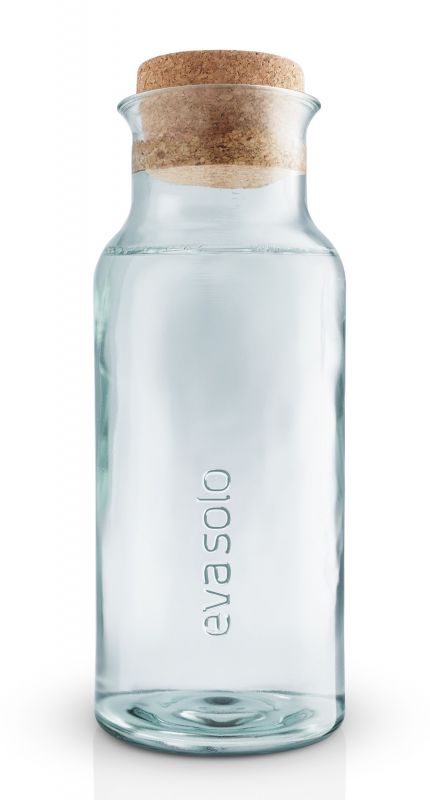Eva Solo Glaskaraffe mit Korkverschluss, 1 Liter, aus recyceltem Glas. Wasser Karaffe.